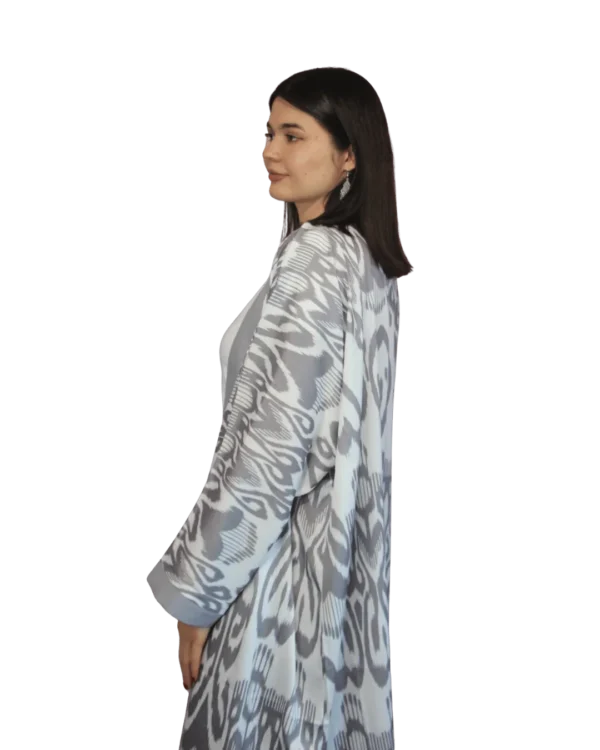 Abaya damska ANORA - Popielaty Ikat, jedwabna, bok