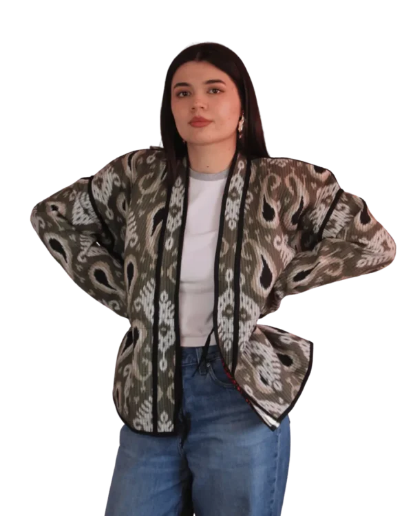Joma Midi - Karmazynowy Ikat, tył Joma Midi Karmazynowy Ikat ANORA - druga strona, oliwkowo-zielony wzór