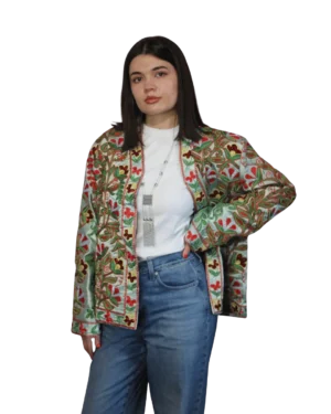 Kurtka tadżycka / Tajik jacket - Joma Midi Miętowy Haft ANORA — detal ręcznego haftu