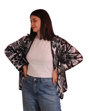 Kurtka tadżycka / Tajik jacket - Joma Mini Zebrowy Ikat ANORA - ręcznie szyta kurtka kimono, czarno-biały wzór ikat zebra